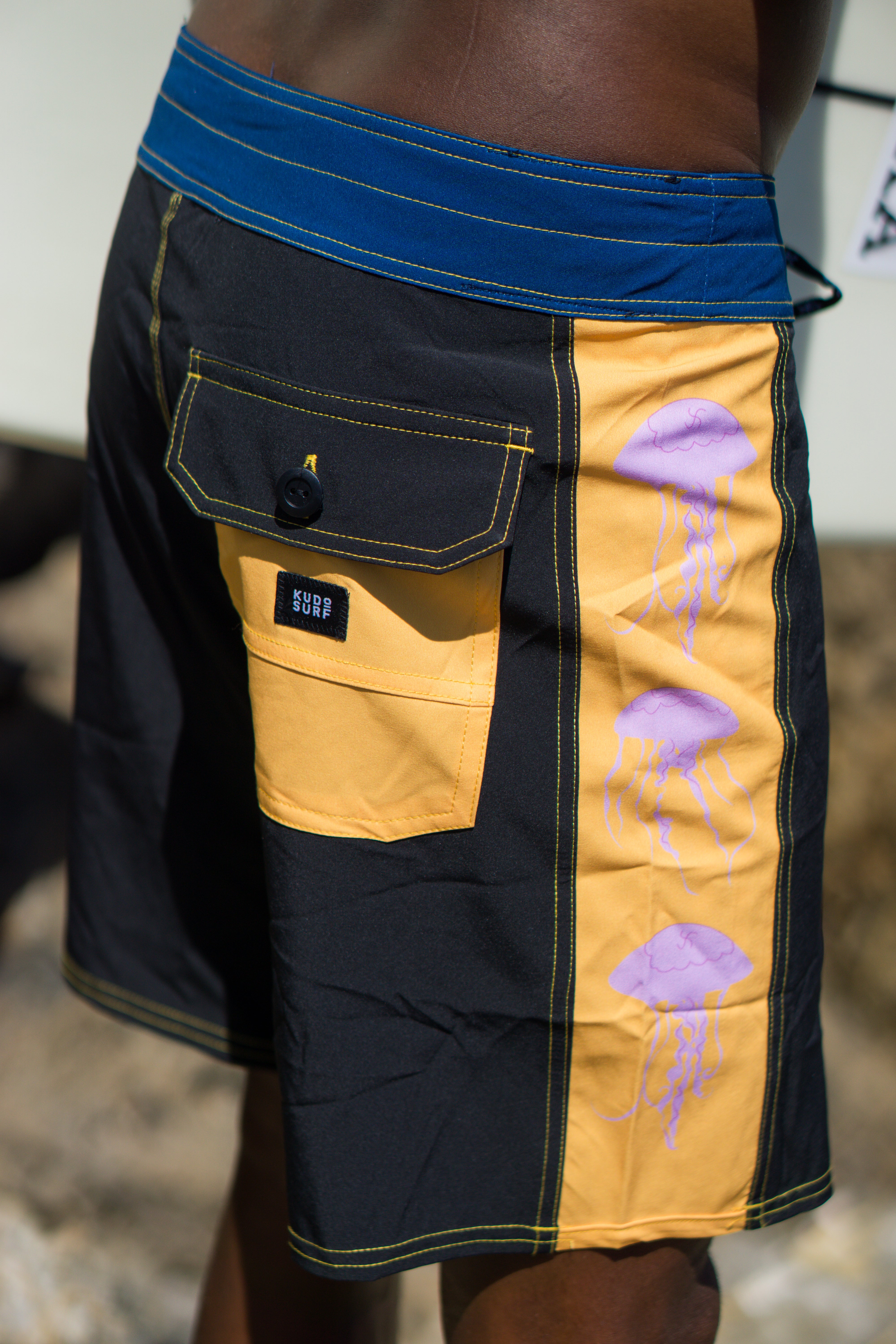 SOSHIOTSUKI 22SS SIDE STRAP SHORTS サイズ44 Kudo Surf Men's Tribe Sayabay Tie Waist Boardshorts - Black – KS
