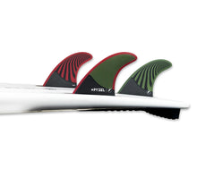 Load image into Gallery viewer, Futures Pyzel Medium HC Thruster (Green/Red)