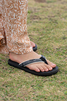 Foamlife Yogi Womens Flip Flops (Black) - KS Boardriders Surf Shop