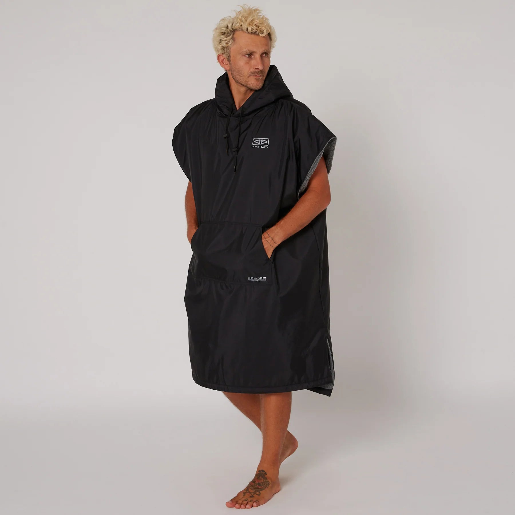Ocean and Earth Waterproof Poncho (Black) - KS Boardriders Surf Shop