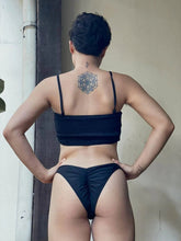 Load image into Gallery viewer, Aguariva Freal Heart Shaped Bottom (Black) - KS Boardriders Surf Shop