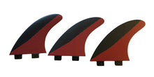 Load image into Gallery viewer, Thruster Fins (Black/Red) - FCS plug - KS Boardriders Surf Shop