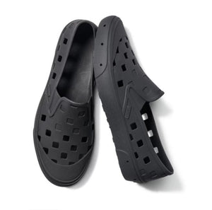 Vans Slip-On TRK Men's Shoes (Black) - KS Boardriders Surf Shop
